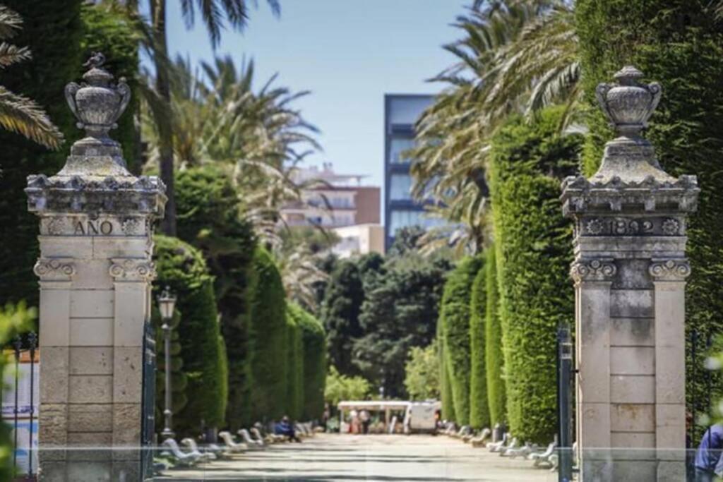 Bonito Apartamento Junto Al Gran Teatro Falla Cádiz Buitenkant foto
