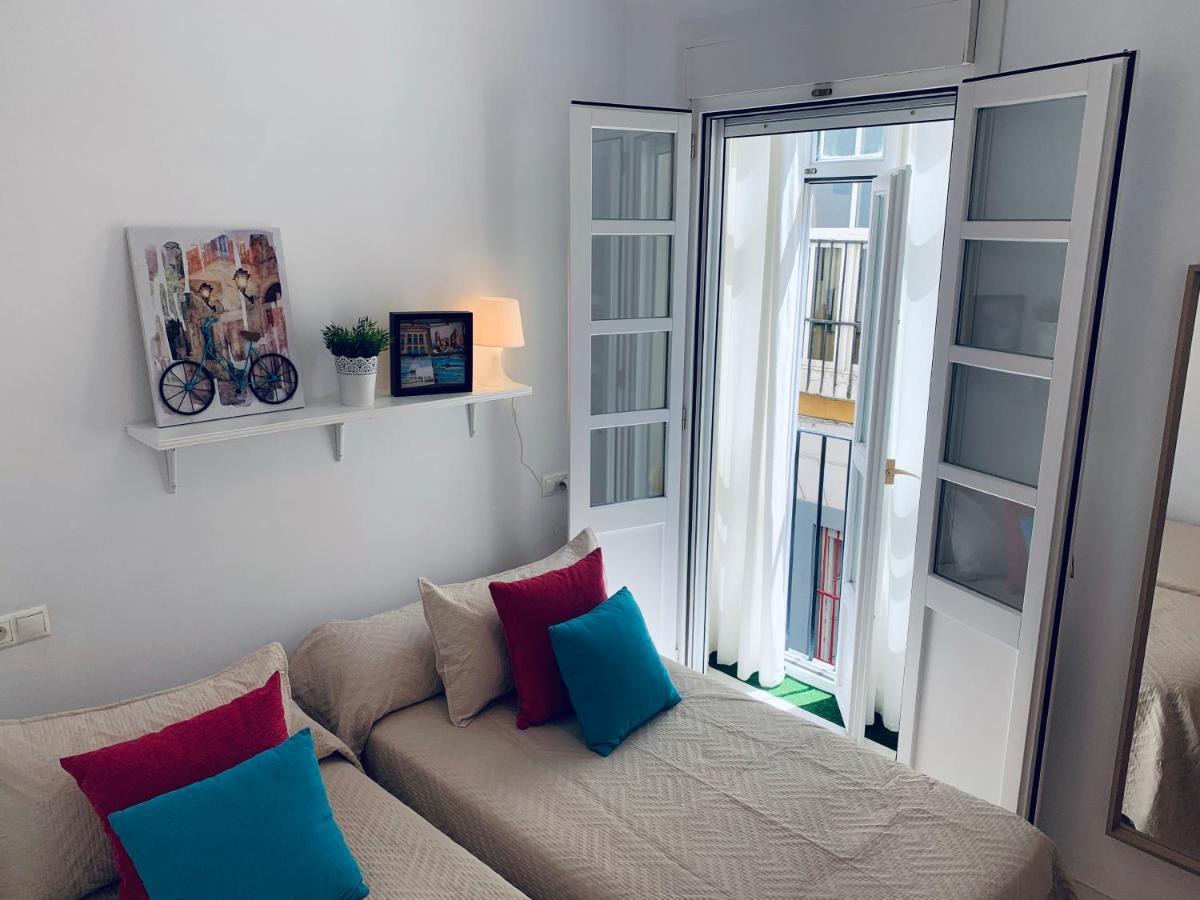 Bonito Apartamento Junto Al Gran Teatro Falla Cádiz Buitenkant foto